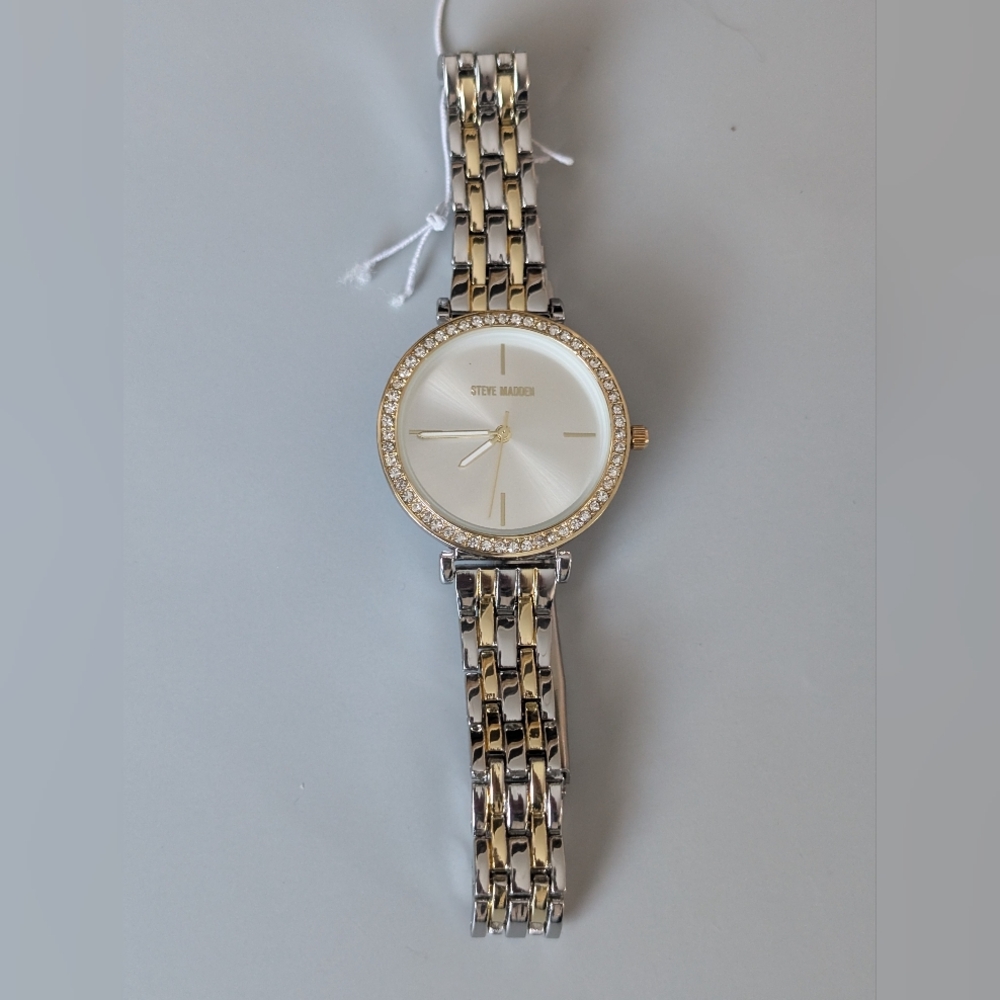 Steve Madden Silver and Gold Watches Elegant Accessories